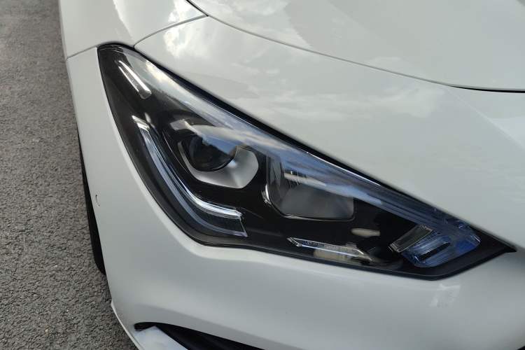 Used Mercedes-Benz CLA 2021 CLA 200 Shooting Brake Right Front Headlight