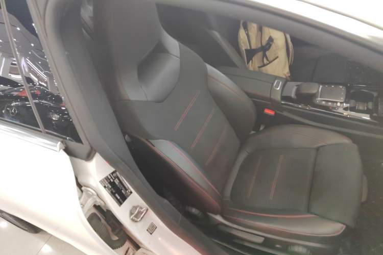 Used Mercedes-Benz CLA 2021 CLA 200 Shooting Brake Right Front Seat