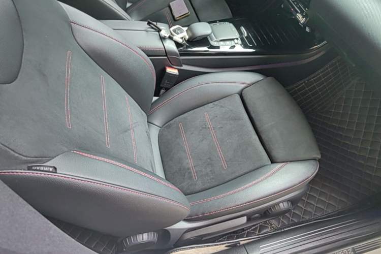 Used Mercedes-Benz CLA 2021 CLA 200 Shooting Brake Right Front Seat