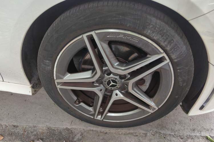 Used Mercedes-Benz CLA 2021 CLA 200 Right Front Wheel Hub