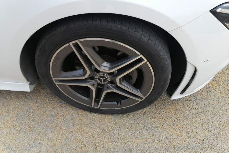 Used Mercedes-Benz CLA 2021 CLA 200 Right Front Wheel Hub