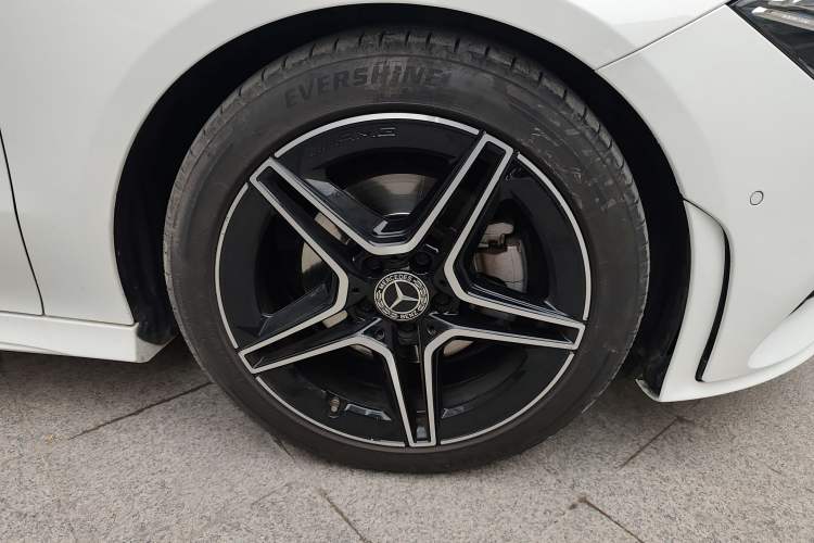 Used Mercedes-Benz CLA 2021 CLA 200 4MATIC Right Front Wheel Hub
