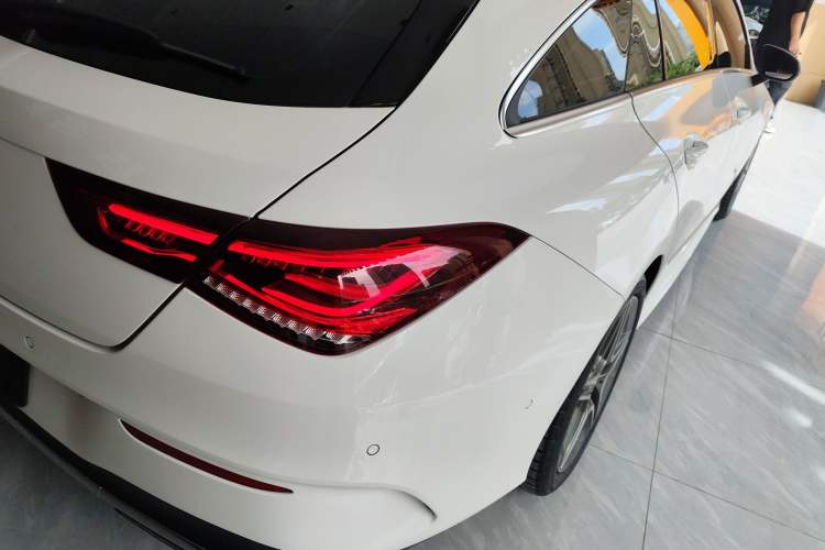 Used Mercedes-Benz CLA 2021 CLA 200 Shooting Brake Right Rear Taillight