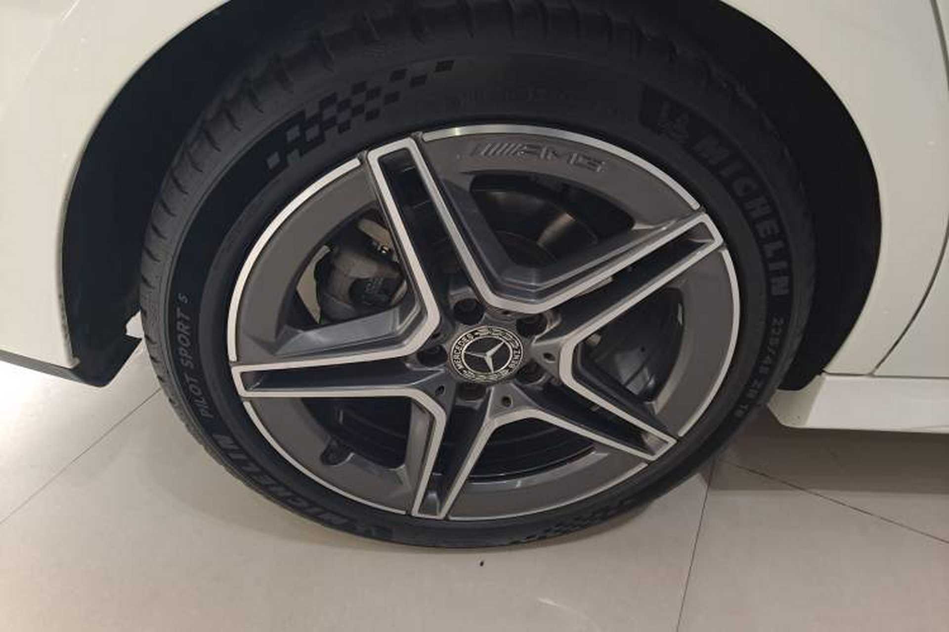 Used Mercedes-Benz CLA 2021 CLA 200 Right Rear Wheel Hub