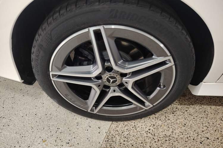 Used Mercedes-Benz CLA 2021 CLA 200 Right Rear Wheel Hub