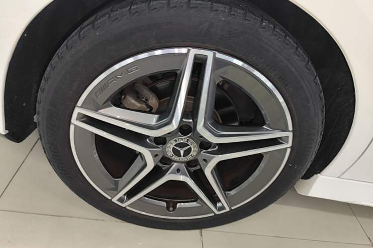 Used Mercedes-Benz CLA 2021 CLA 200 Right Rear Wheel Hub