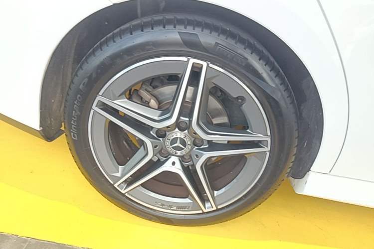 Used Mercedes-Benz CLA 2021 CLA 200 Right Rear Wheel Hub