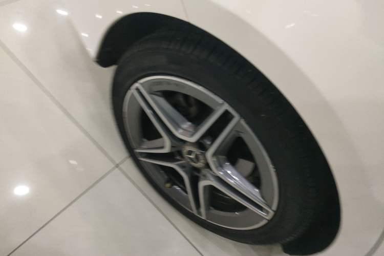 Used Mercedes-Benz CLA 2021 CLA 200 Right Rear Wheel Hub