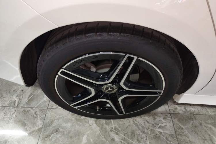 Used Mercedes-Benz CLA 2021 CLA 200 4MATIC Right Rear Wheel Hub