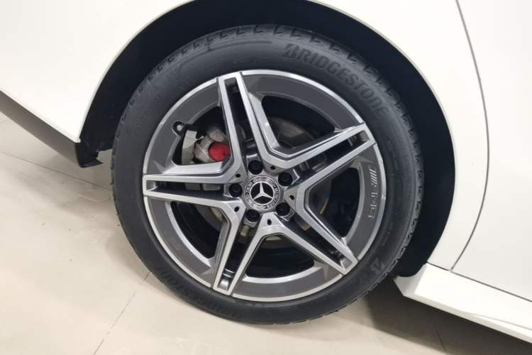 Used Mercedes-Benz CLA 2021 CLA 200 Right Rear Wheel Hub