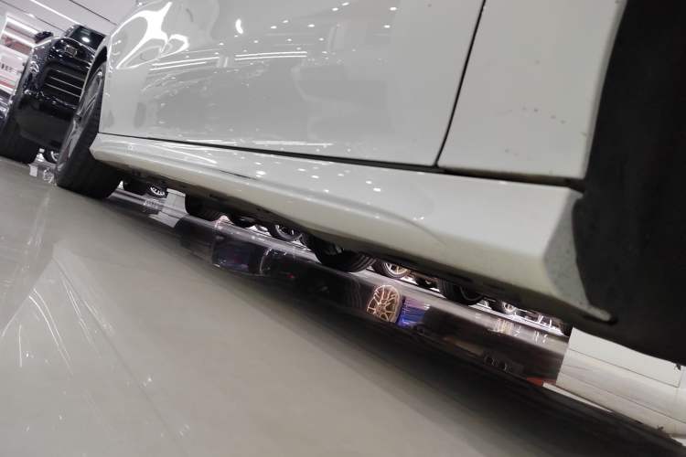 Used Mercedes-Benz CLA 2021 CLA 200 Shooting Brake Right Side Sill