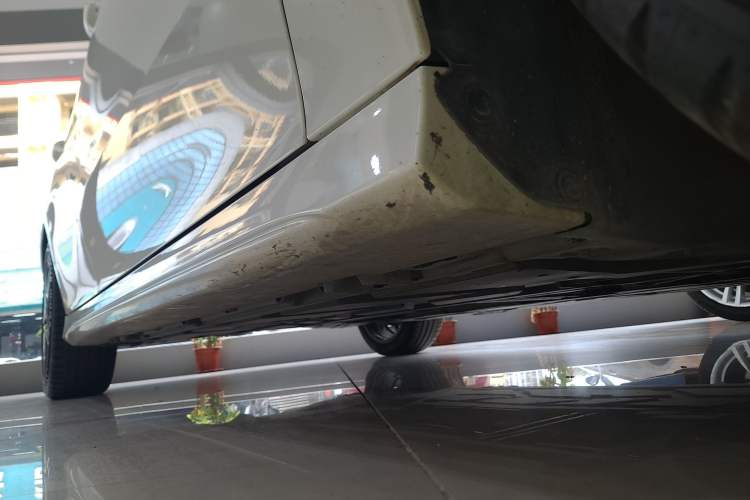 Used Mercedes-Benz CLA 2021 CLA 200 Right Side Sill