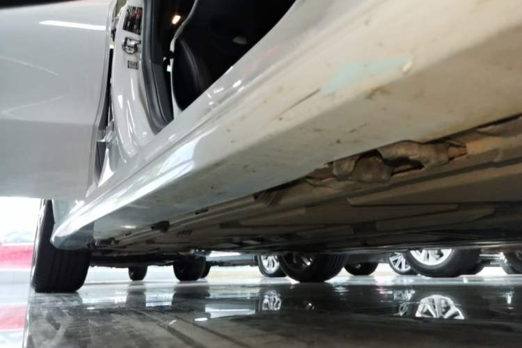 Used Mercedes-Benz CLA 2021 CLA 200 Right Side Sill