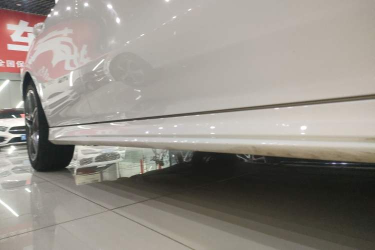 Used Mercedes-Benz CLA 2021 CLA 200 Right Side Sill