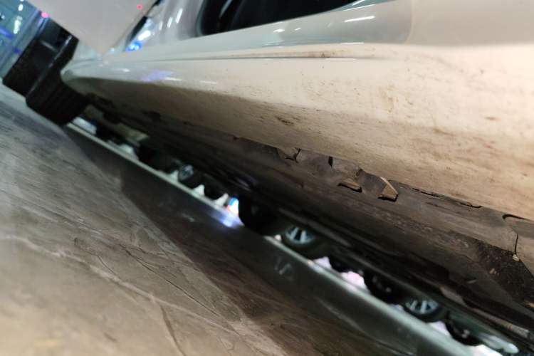 Used Mercedes-Benz CLA 2021 CLA 200 4MATIC Right Side Sill