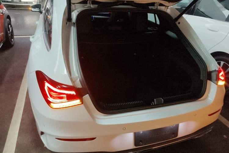 Used Mercedes-Benz CLA 2021 CLA 200 Shooting Brake Trunk