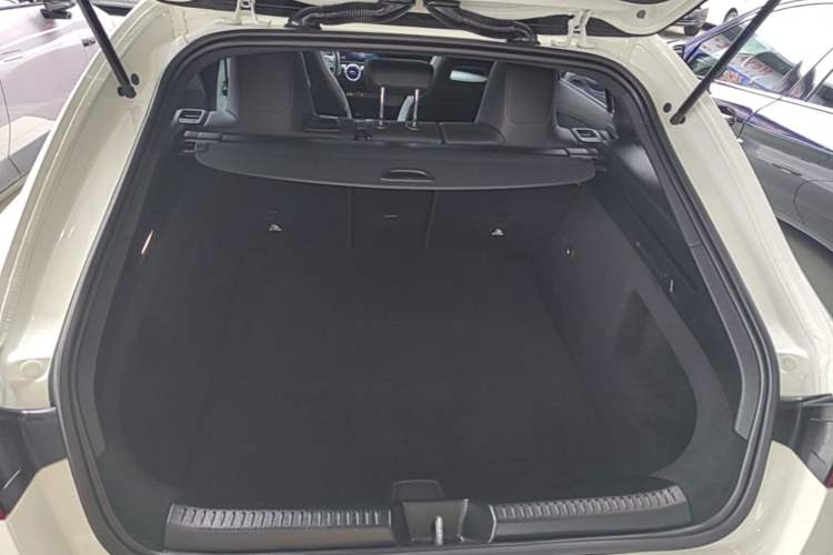 Used Mercedes-Benz CLA 2021 CLA 200 Shooting Brake Trunk