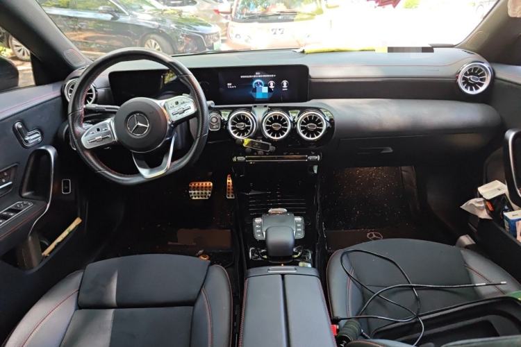 Used Mercedes-Benz CLA 2022-Year Updated CLA 200 Center Console