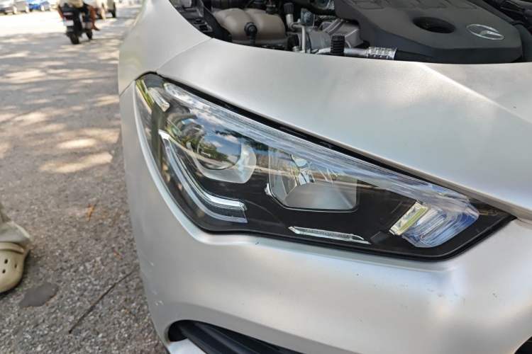 Used Mercedes-Benz CLA 2022-Year Updated CLA 200 Right Front Headlight