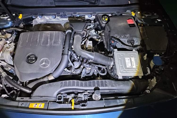 Used Mercedes-Benz CLA 2022-Year Updated CLA 200 Engine Bay