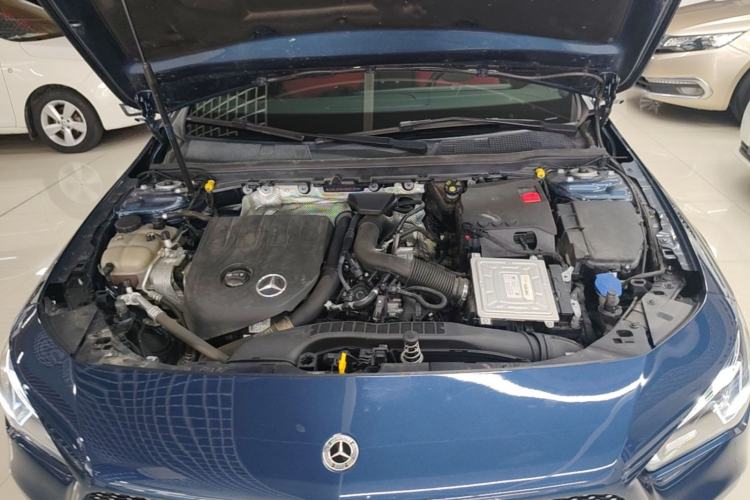Used Mercedes-Benz CLA 2022-Year Updated CLA 200 Engine Bay