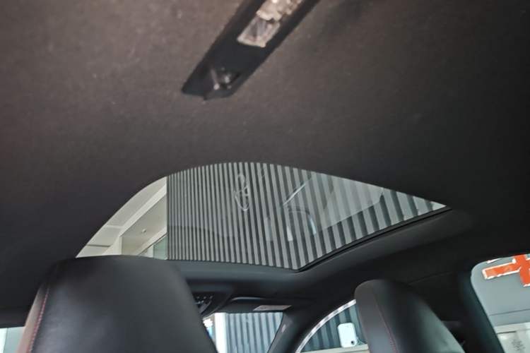 Used Mercedes-Benz CLA 2022-Year Updated CLA 200 Headliner