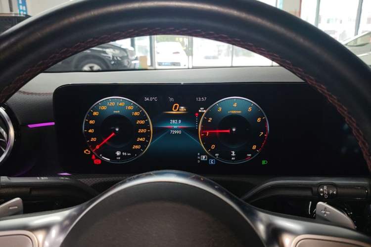 Used Mercedes-Benz CLA 2022-Year Updated CLA 200 Instrument Cluster