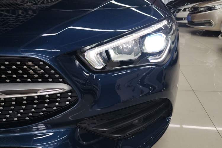 Used Mercedes-Benz CLA 2022-Year Updated CLA 200 Left Front Headlight