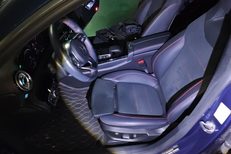 Used Mercedes-Benz CLA 2022-Year Updated CLA 200 Left Front Seat