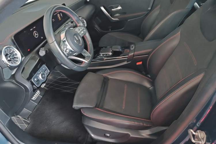 Used Mercedes-Benz CLA 2022-Year Updated CLA 200 Left Front Seat