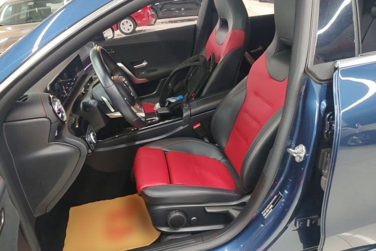 Used Mercedes-Benz CLA 2022-Year Updated CLA 200 Left Front Seat