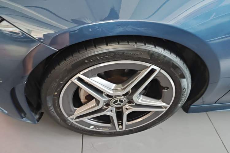 Used Mercedes-Benz CLA 2022-Year Updated CLA 200 Left Front Wheel Hub