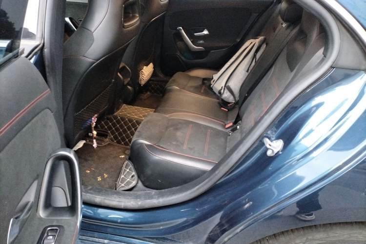 Used Mercedes-Benz CLA 2022-Year Updated CLA 200 Left Rear Seat