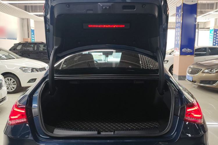 Used Mercedes-Benz CLA 2022-Year Updated CLA 200 Trunk