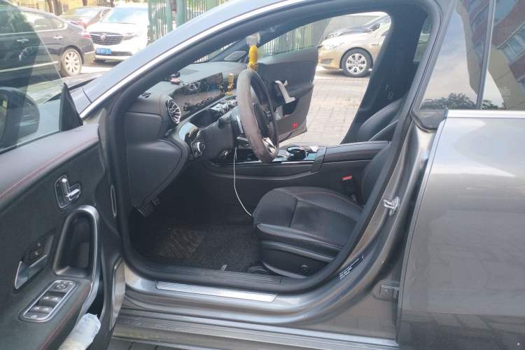 Used Mercedes-Benz CLA 2022 CLA 200 Shooting Brake Driver Seat