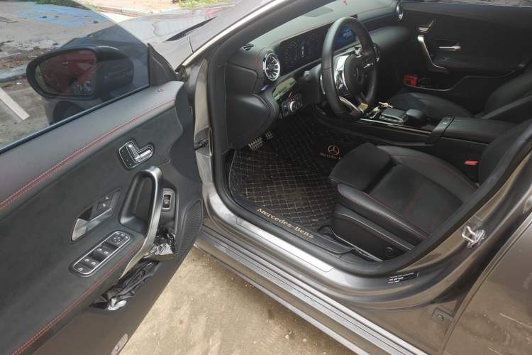 Used Mercedes-Benz CLA 2022 CLA 200 Driver Seat