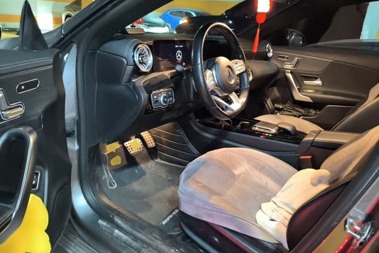 Used Mercedes-Benz CLA 2022 CLA 260 4MATIC Shooting Brake Driver Seat