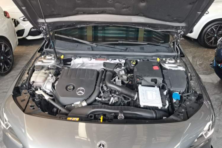Used Mercedes-Benz CLA 2022-Year Updated CLA 200 Engine Bay