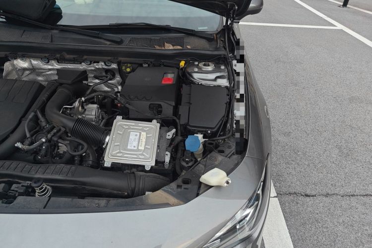 Used Mercedes-Benz CLA 2022 CLA 200 Engine Bay Left