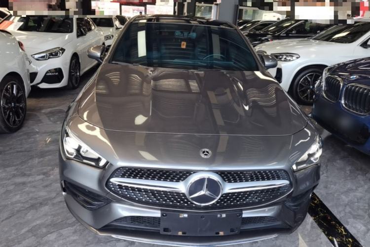 Used Mercedes-Benz CLA 2022-Year Updated CLA 200 Front
