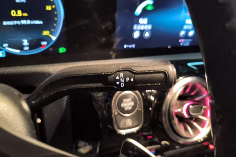 Used Mercedes-Benz CLA 2022 CLA 260 4MATIC Shooting Brake Gear Lever