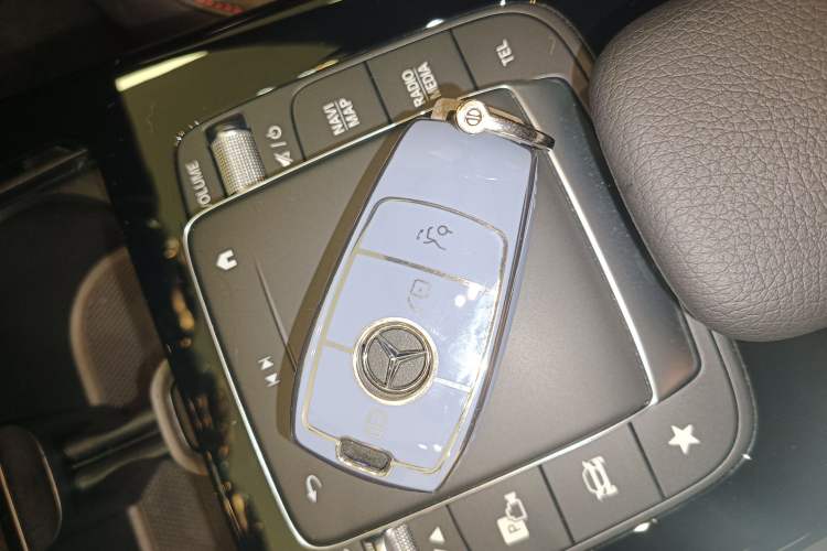 Used Mercedes-Benz CLA 2022 Refreshed CLA 200 Shooting Brake Interior 1