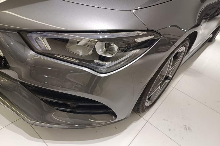 Used Mercedes-Benz CLA 2022 Refreshed CLA 200 Shooting Brake Left Front Headlight