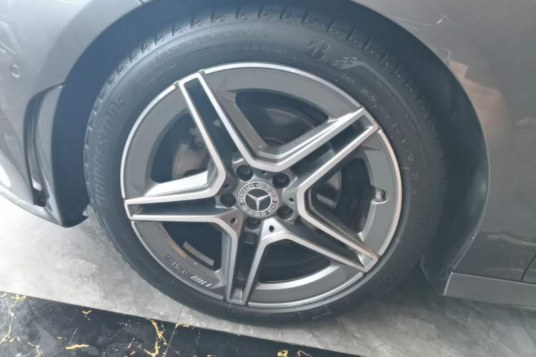 Used Mercedes-Benz CLA 2022-Year Updated CLA 200 Left Front Wheel Hub