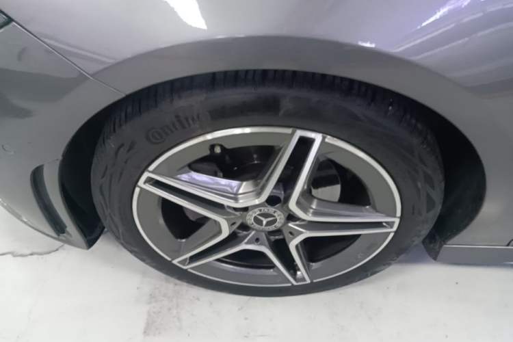 Used Mercedes-Benz CLA 2022-Year Updated CLA 200 Left Front Wheel Hub