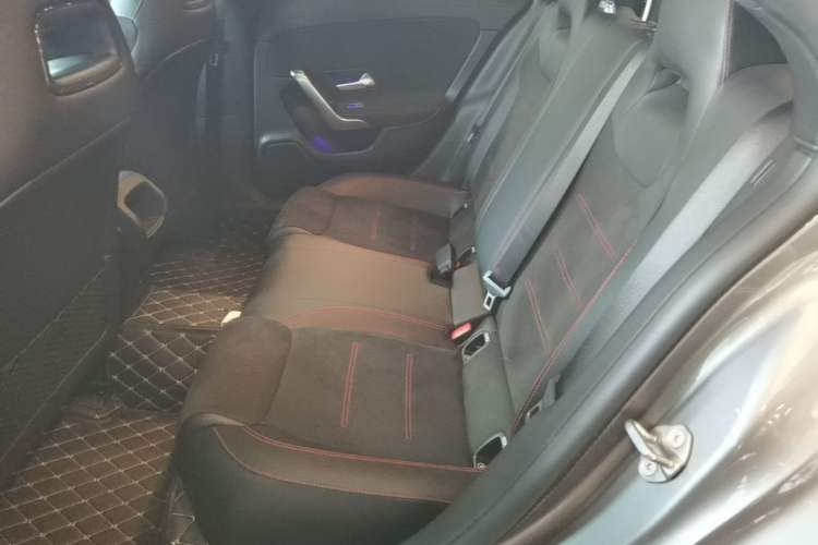 Used Mercedes-Benz CLA 2022-Year Updated CLA 200 Left Rear Seat