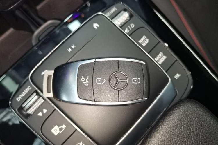 Used Mercedes-Benz CLA 2022-Year Updated CLA 200 Vehicle Key