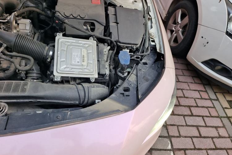 Used Mercedes-Benz CLA 2022 CLA 200 Engine Bay Left