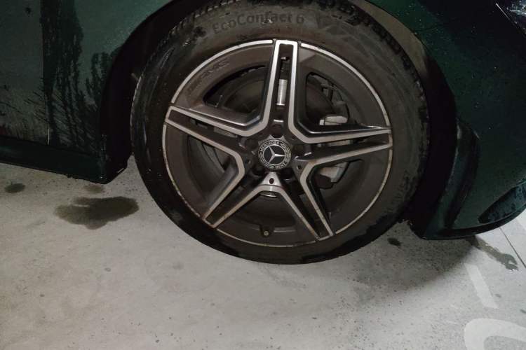 Used Mercedes-Benz CLA 2022 CLA 200 Right Front Wheel Hub