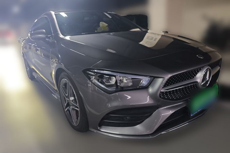Used Mercedes-Benz CLA 2022 Refreshed CLA 200 Shooting Brake Front Right 45 Deg